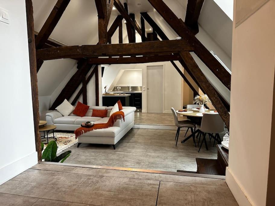 Charme, Poutres Et Elegance Apartment Шартър Екстериор снимка