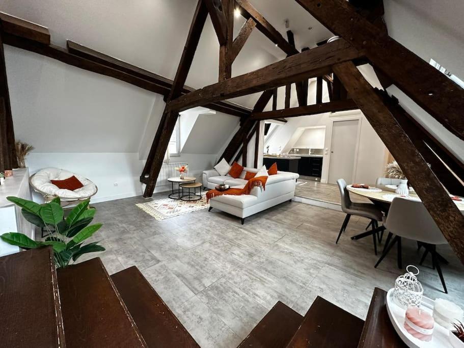 Charme, Poutres Et Elegance Apartment Шартър Екстериор снимка